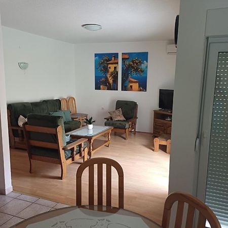 Apartment Sano Podstrana Exterior photo