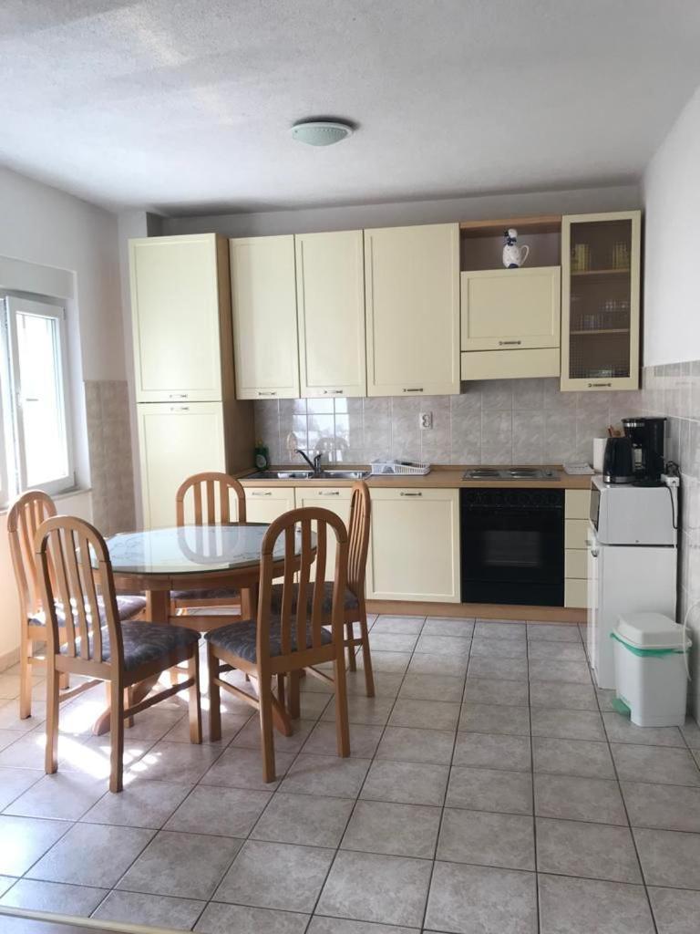 Apartment Sano Podstrana Exterior photo