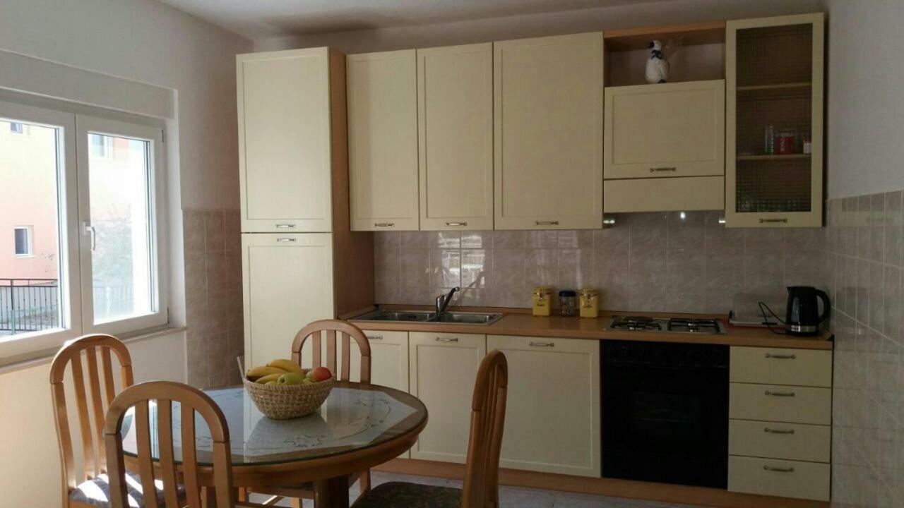 Apartment Sano Podstrana Exterior photo
